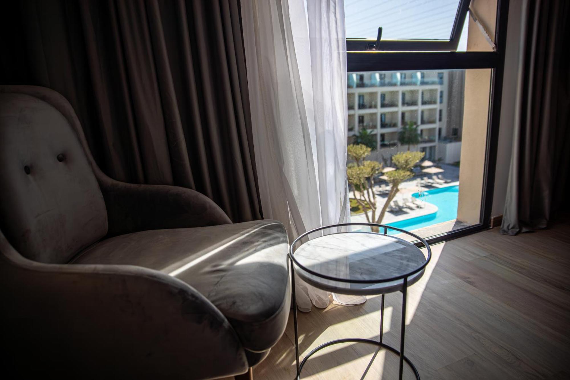 Dominium Palace Agadir Ngoại thất bức ảnh A room at the hotel