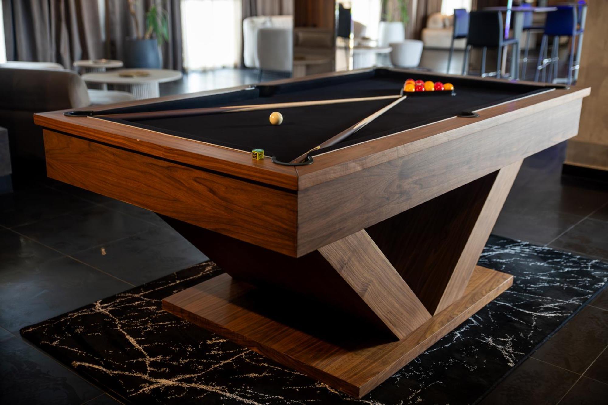 Dominium Palace Agadir Ngoại thất bức ảnh A pool table