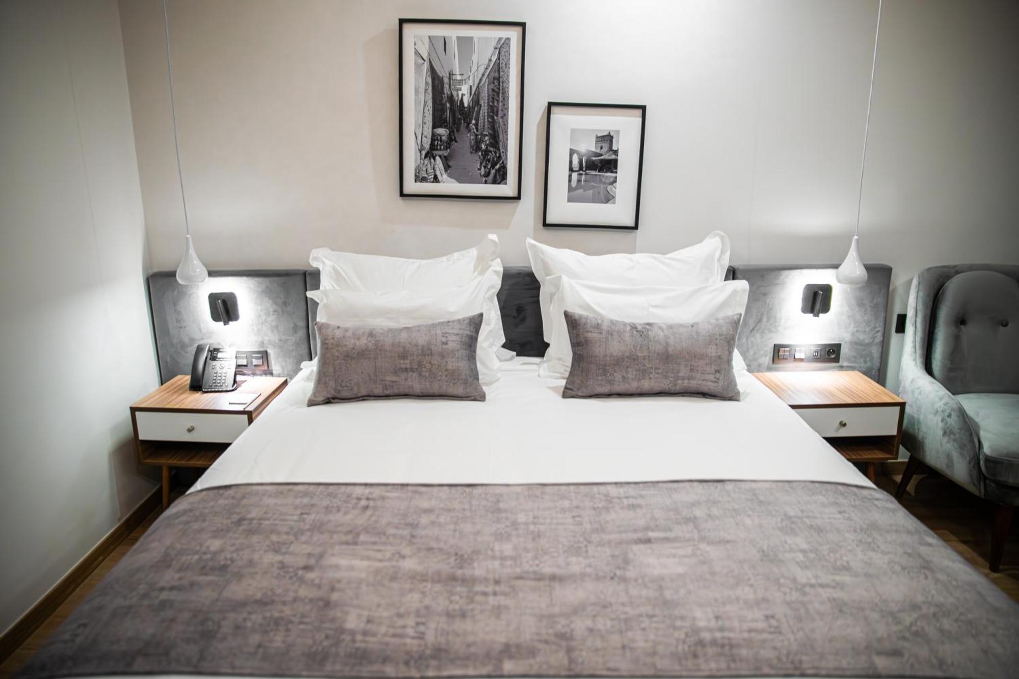 Dominium Palace Agadir Ngoại thất bức ảnh A bedroom at the hotel